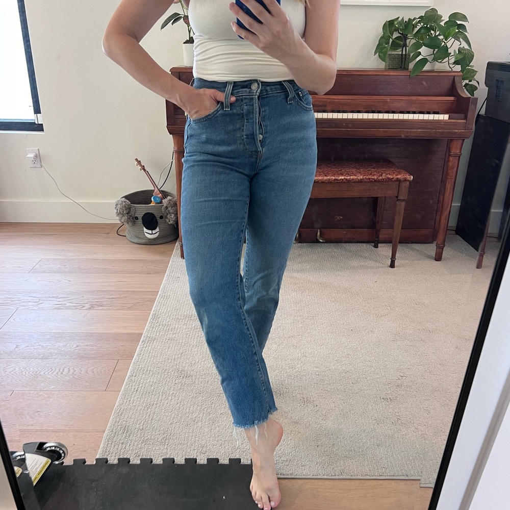 Levi’s Wedgie Straight Jeans